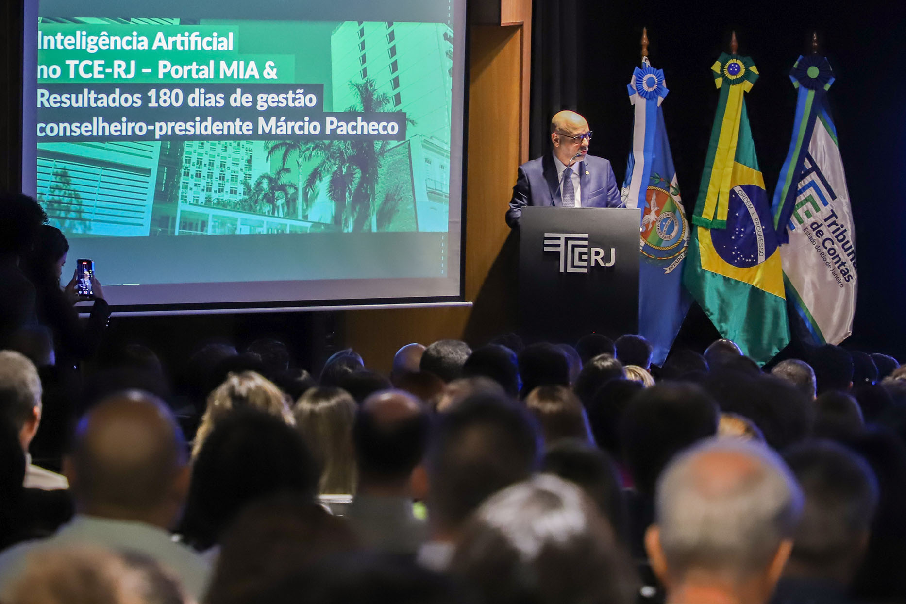 TCE-RJ apresenta balanço dos 180 dias de gestão de Márcio Pacheco