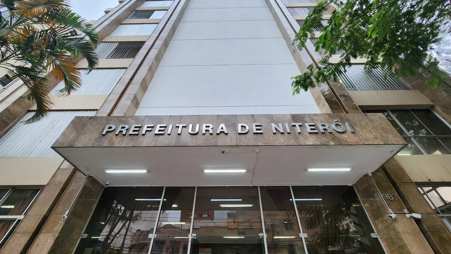 Ministério Público ajuíza ação para que a Prefeitura de Niterói regularize situação das escolas sem certificado contra incêndio