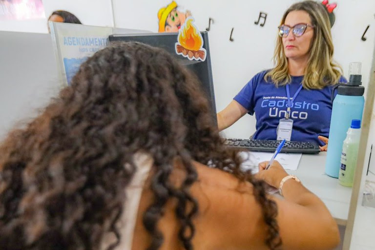 Em dois anos, mais de 14 milhões ligados ao CadÚnico superam a pobreza