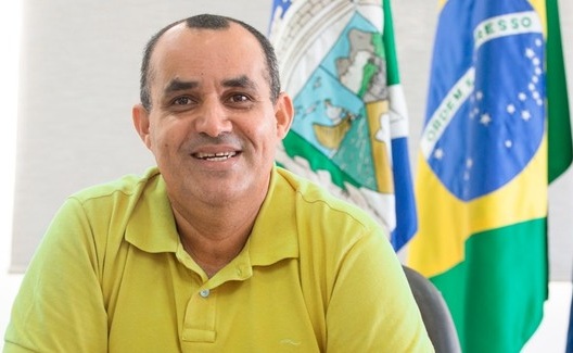 Rio das Ostras: contratos emergenciais superfaturados resultam em ação de improbidade contra ex-prefeito do município
