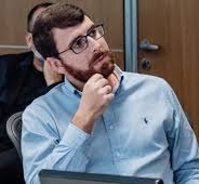 DC quer candidatura própria ao governo no RJ e se entusiasma em torno de um nome: o prefeito de Magé