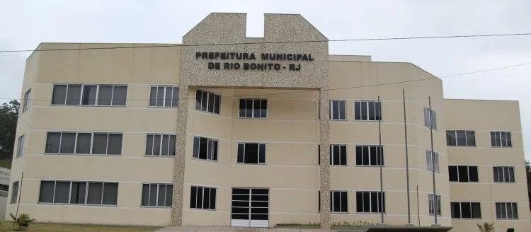 Rio Bonito: Prefeitura faz mais dois contratos sem licitação com escritório de advocacia