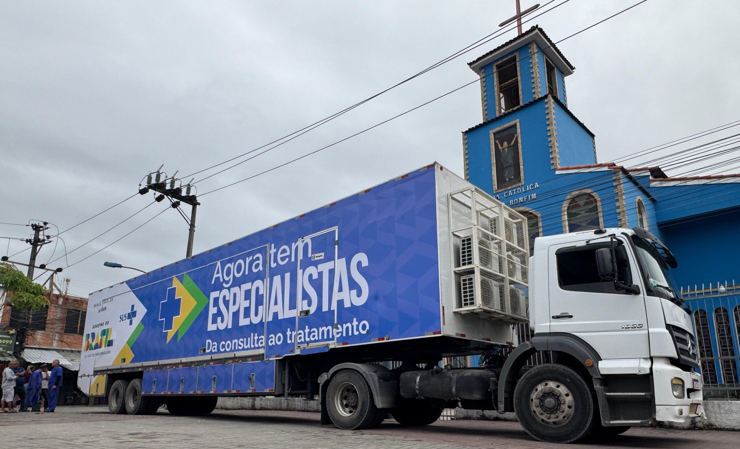 Saúde na praça: carreta do programa Agora Tem Especialistas estaciona em Japeri para atender 1.500 mulheres