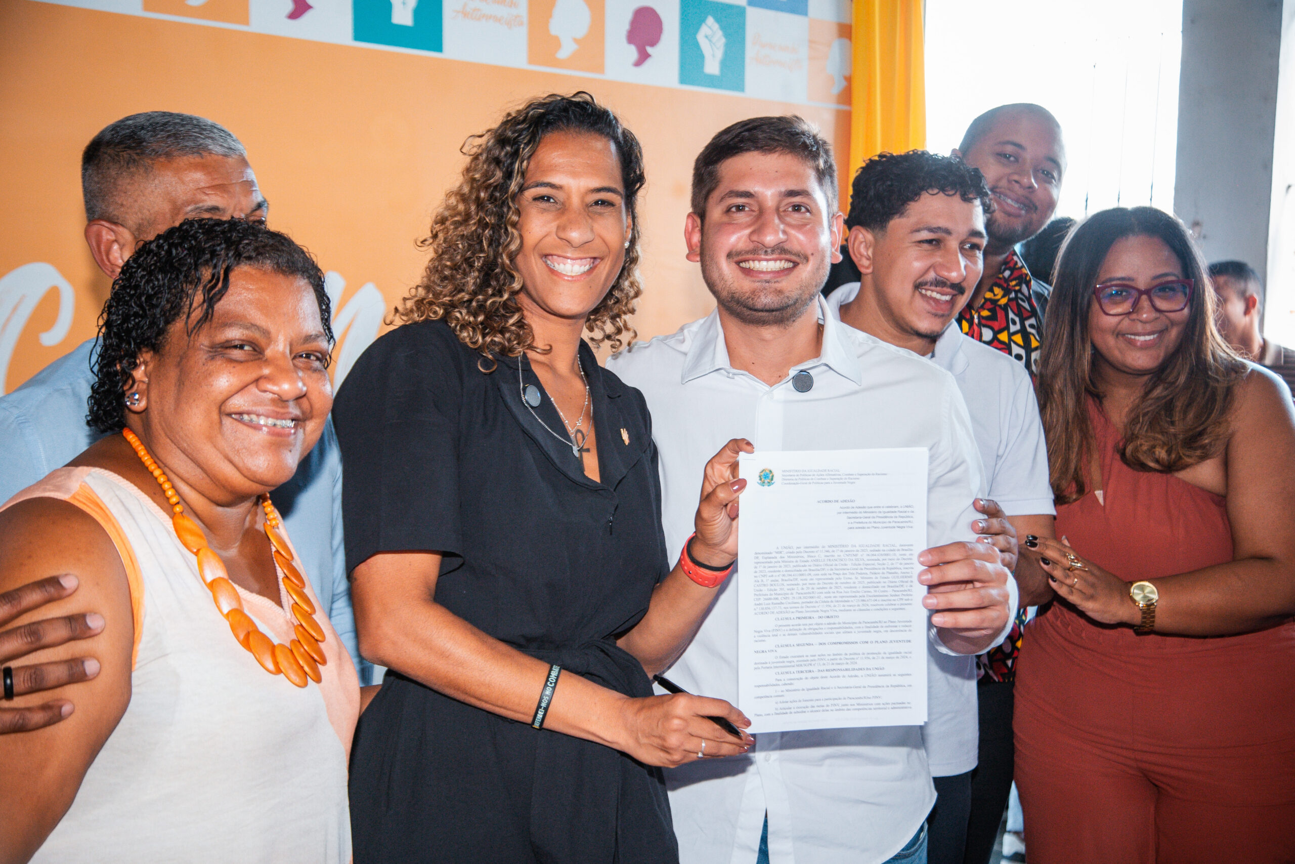 Paracambi adere ao Plano Juventude Negra Viva e amplia alcance de programas do governo federal no estado