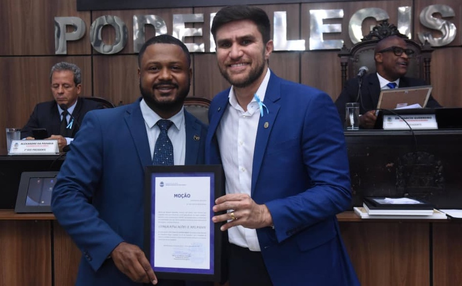 Câmara de Nova Iguaçu homenageia personalidades que se destacam na contribuição social e defesa dos direitos fundamentais