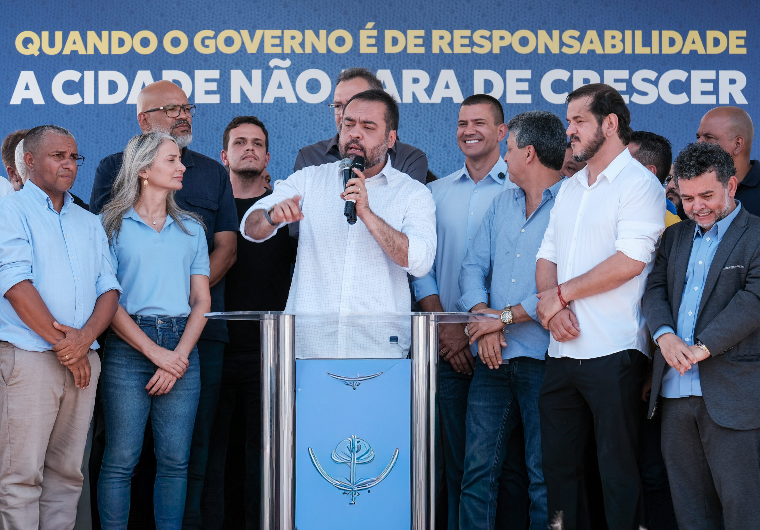 Cláudio Castro anuncia R$ 47,9 milhões em investimentos para duplicação de viaduto em Belford Roxo