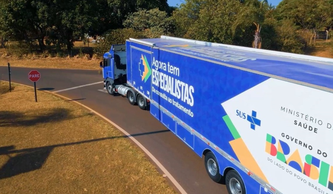 Ministério da Saúde lança em Teresópolis  carreta de oftalmologia com consultas e cirurgias de catarata