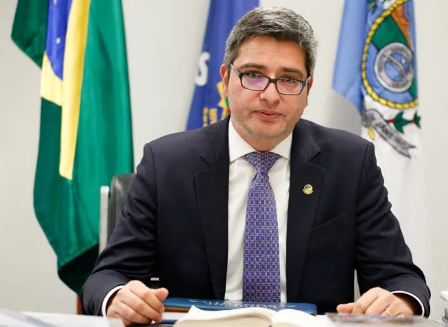 PL não vai atrapalhar candidatura de Canella ao senado