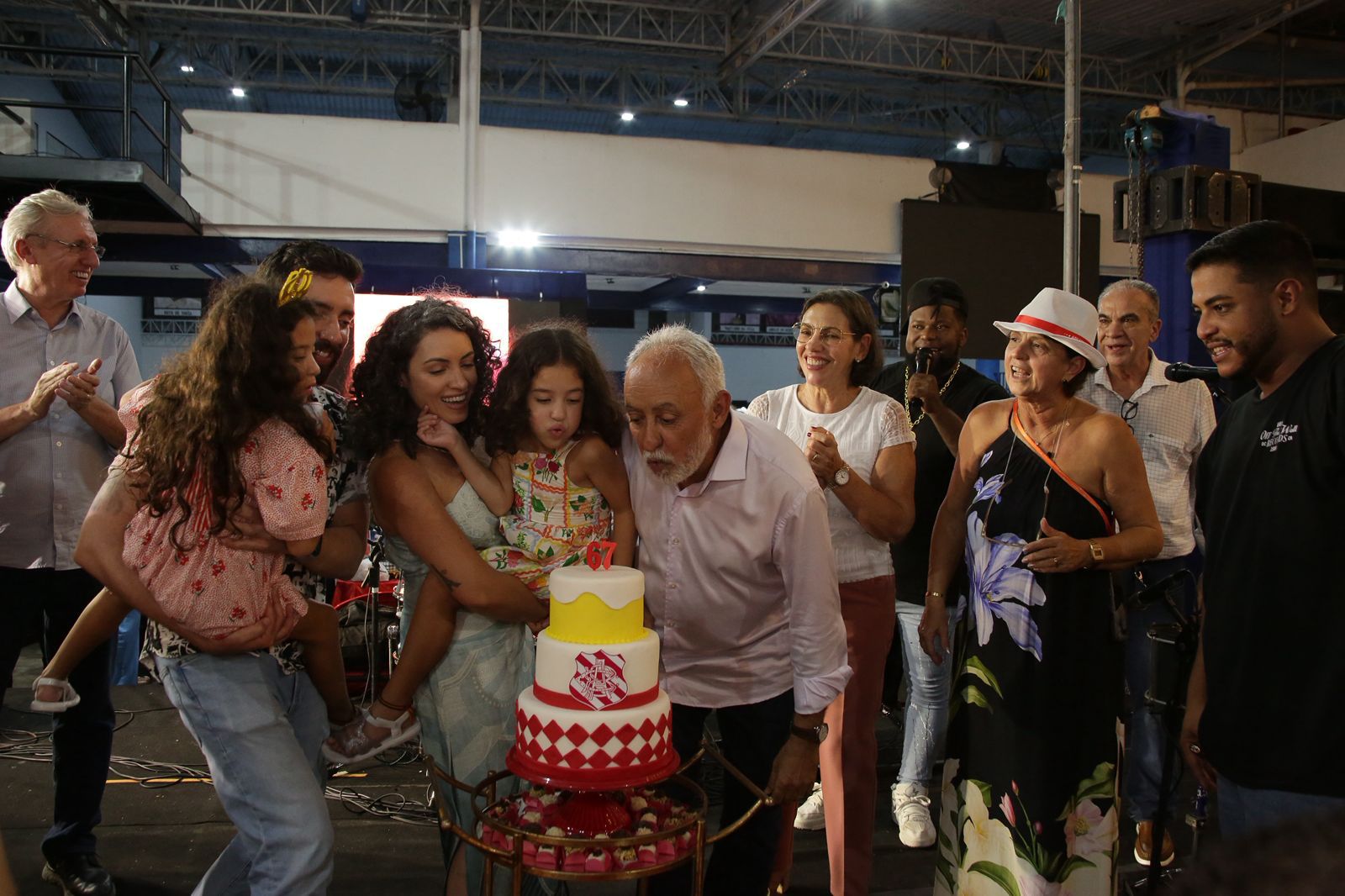 Adilson Pires se despede da Secretaria Municipal de Habitação para concorrer, pelo PT, a uma vaga na Alerj