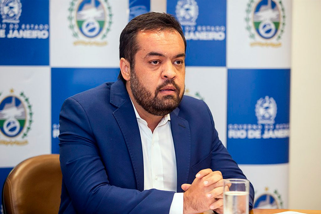 Castro anuncia que deixará o governo na tarde desta segunda-feira