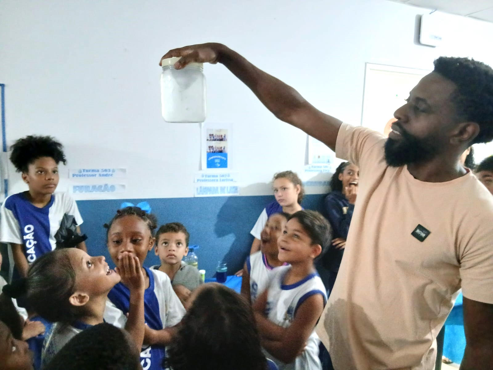 Escolas e creches municipais de Belford Roxo comemoram o Dia da Água