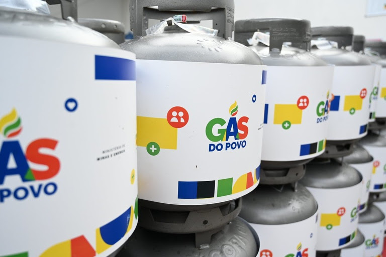 Rio tem mais de 469 mil novas famílias beneficiadas pelo programa Gás do Povo em março