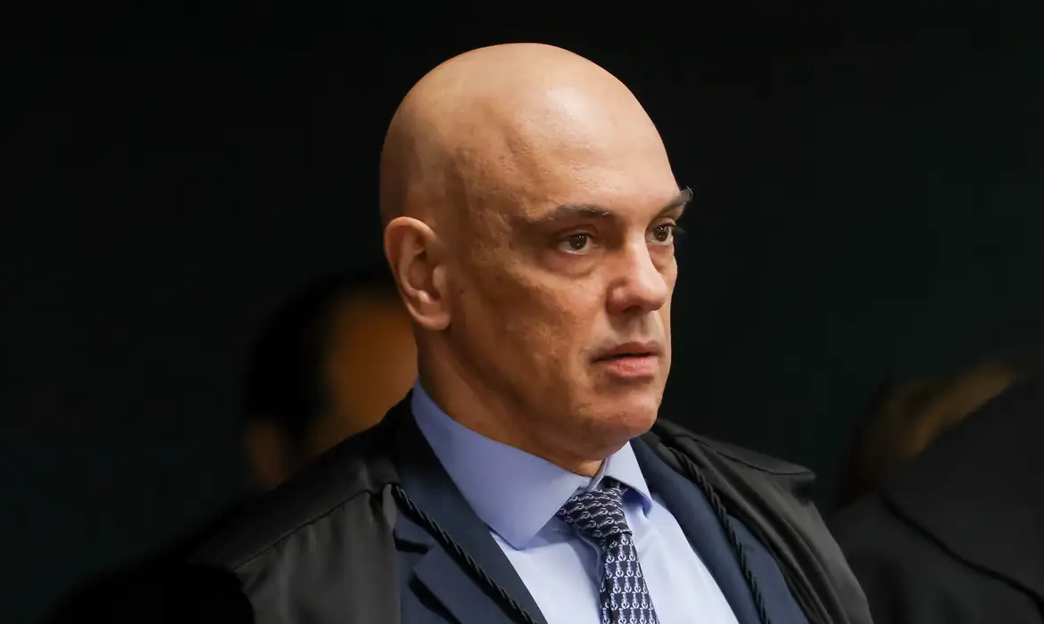 Moraes restringe compartilhamento de dados do Coaf