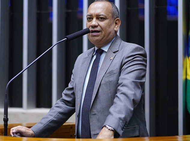 Deputado Max Lemos deixa o PDT e deve filiar-se ao União Brasil