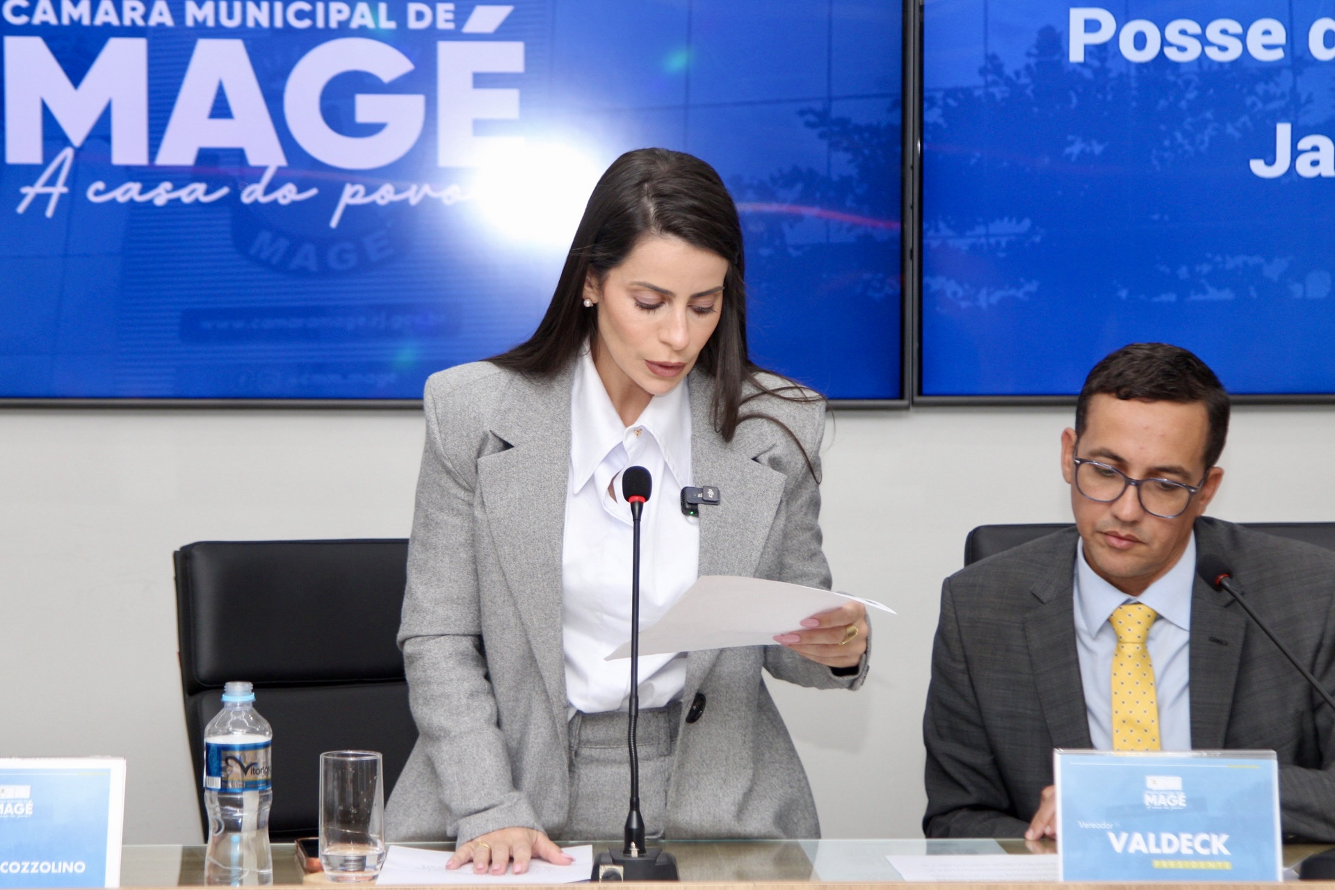 Jamille Cozzolino é empossada em Magé e vai governar até 31 de dezembro de 2028