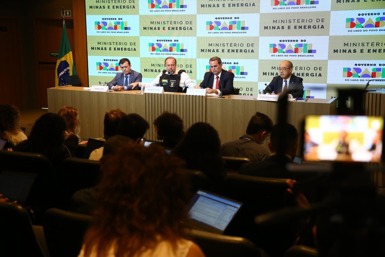 Subvenção dos combustíveis: distribuidoras deverão informar evolução das margens brutas de lucro