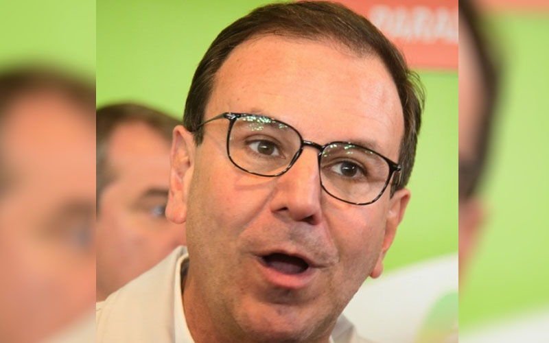 Já está ficando feio, Paes