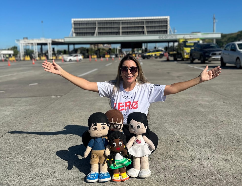 Ponte Rio-Niterói abre o ‘Maio Laranja’ e acelera a prevenção ao abuso sexual infantil no Brasil