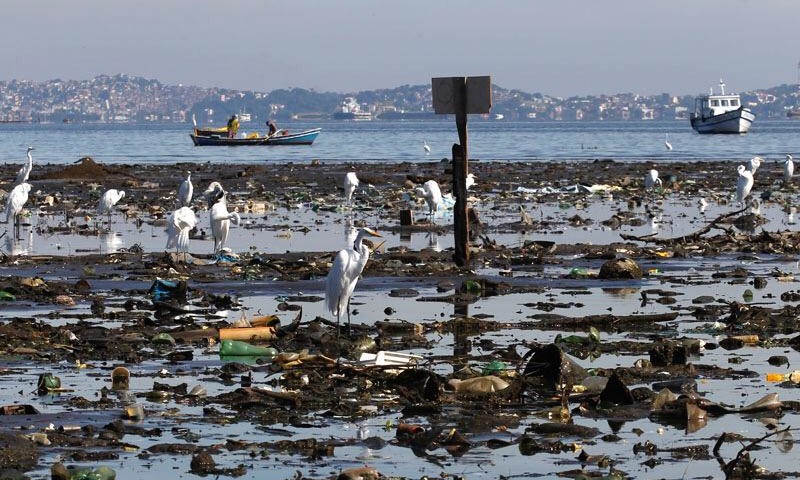 MP firma acordo com governo estadual para ampliar controle sobre dragagem na Baía de Guanabara