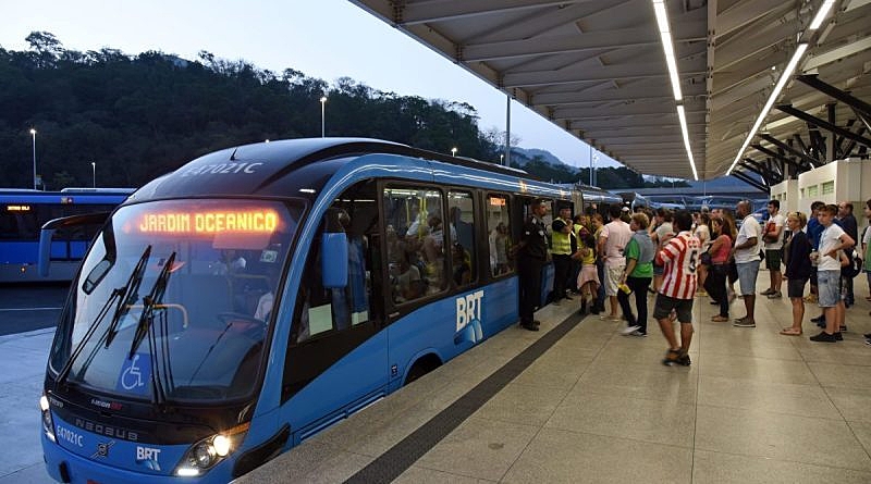 Ministério Público apura fim do uso de dinheiro em espécie para pagamento nos ônibus municipais do Rio