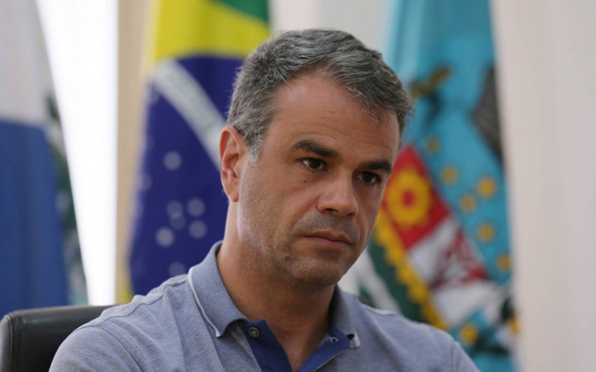 Torcida por Rogério Lisboa espera que ele seja mesmo “rifado” da aliança com Ruas: “Seria um presente do céu” para o ex-prefeito de Nova Iguaçu
