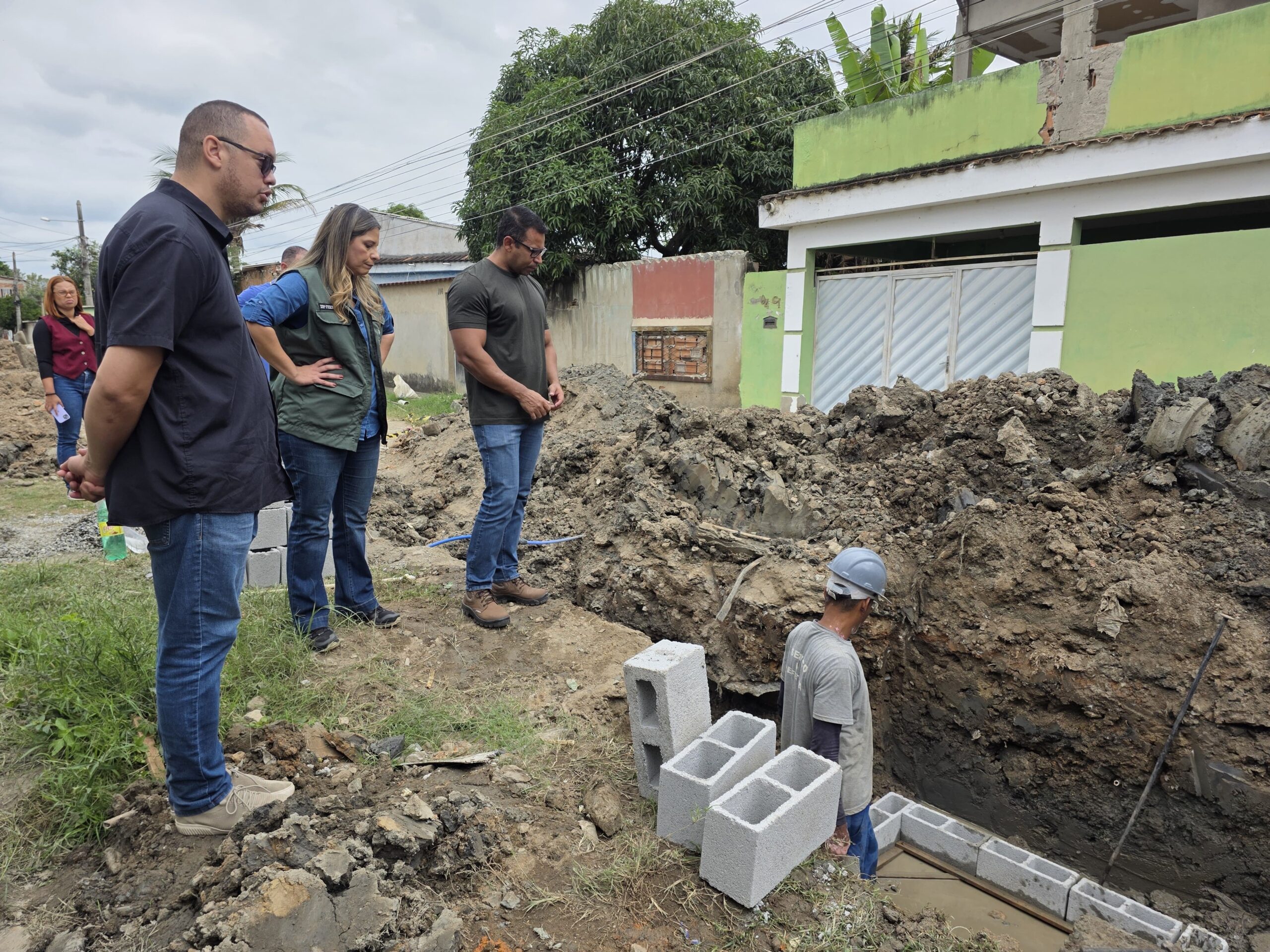 Japeri: Obras de drenagem avançam na Aldeia e aproximam moradores do sonho da pavimentação