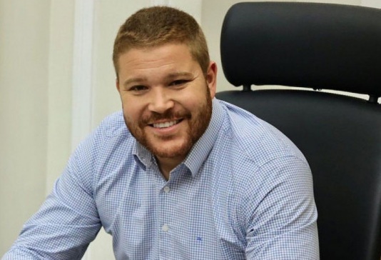 Tem canela no doce de Eduardo Paes