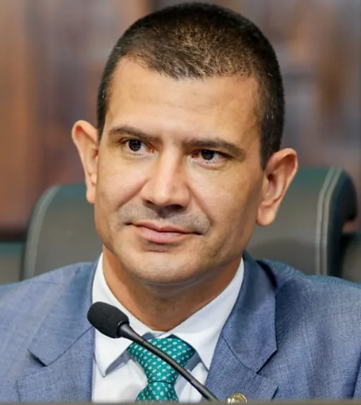 Semana poderá ser de mais perdas para Douglas Ruas e o PL
