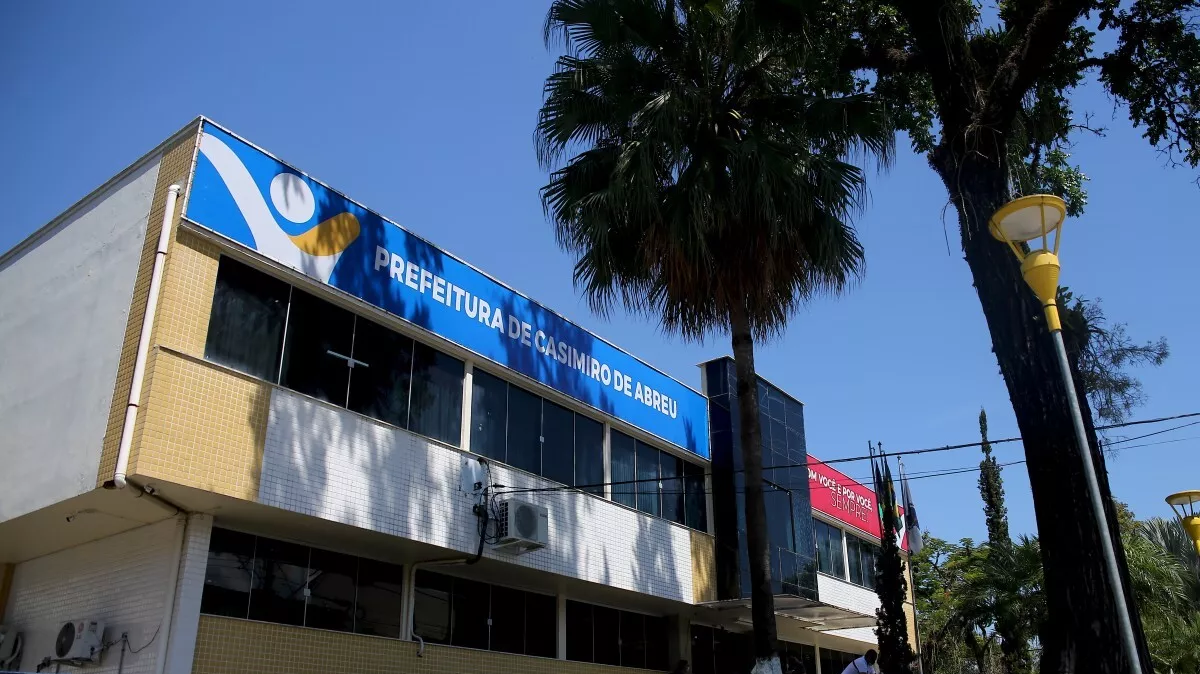 Casimiro de Abreu: Ministério Público investiga fraude em licitações e contratos da Prefeitura e Justiça determina bloqueio de até R$ 270 milhões