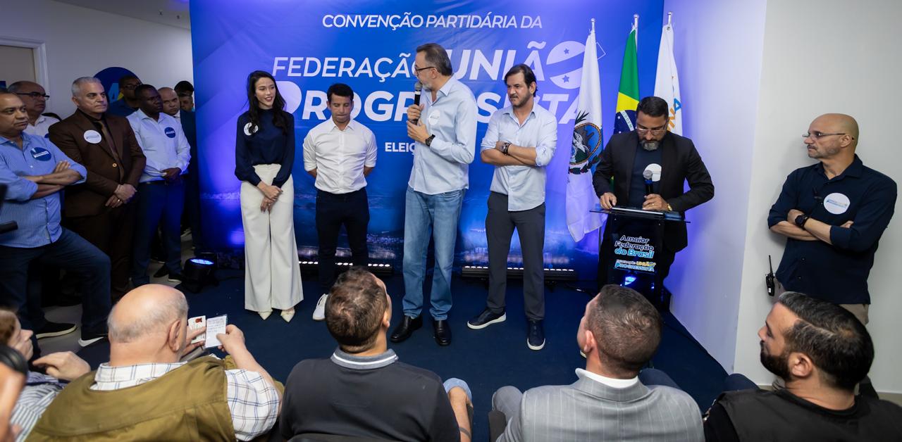Federação União Progressista oficializa saída do barco de Douglas Ruas, que teve de apelar para uma solução caseira