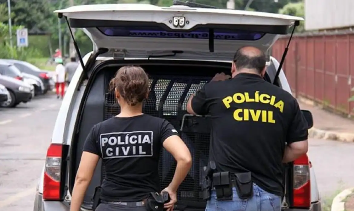 Polícia Civil do Distrito Federal faz operação contra grupo suspeito de planejar atentados no período eleitoral