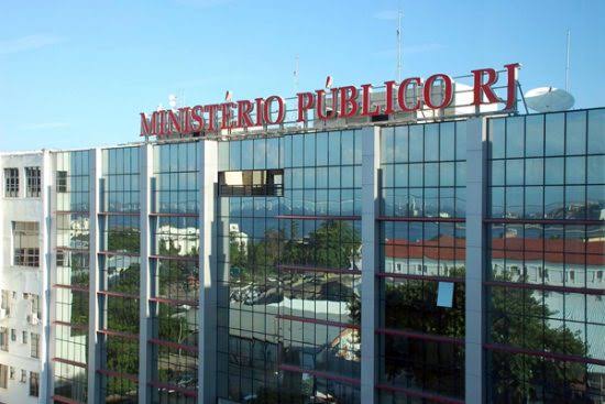 Ministério Público cumpre buscas em três estados contra investigados por operar bets ilegais, aplicar golpes e lavar dinheiro