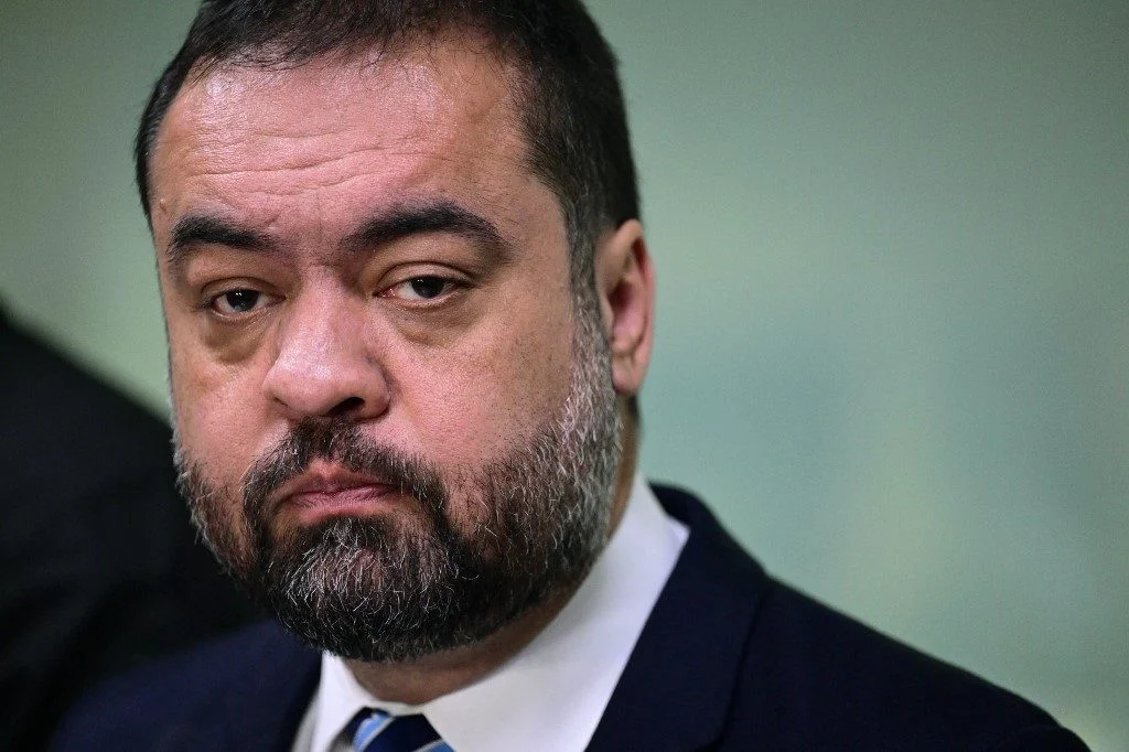 PF bate outra vez à porta de Claudio Castro