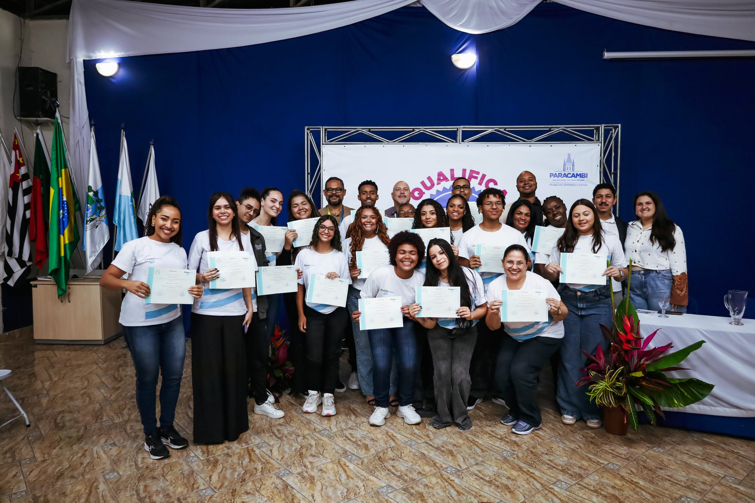 Qualifica Paracambi forma 31 alunos em cursos de Marketing Digital e Controle de Qualidade