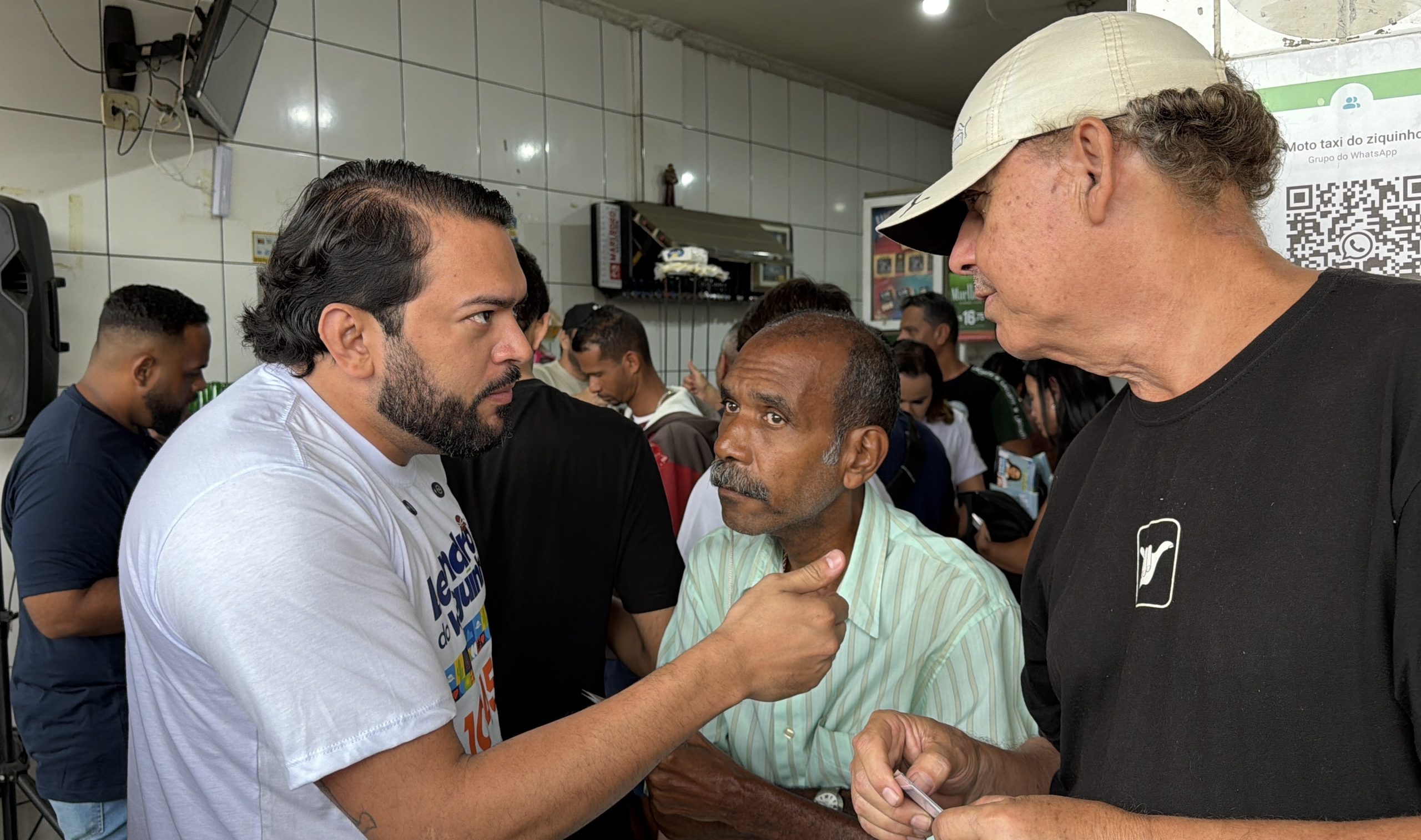 Dos bastidores para o corpo-a-corpo nas ruas e teste nas urnas: Leandro do Waguinho se movimenta com desenvoltura pelo estado por uma vaga na Alerj