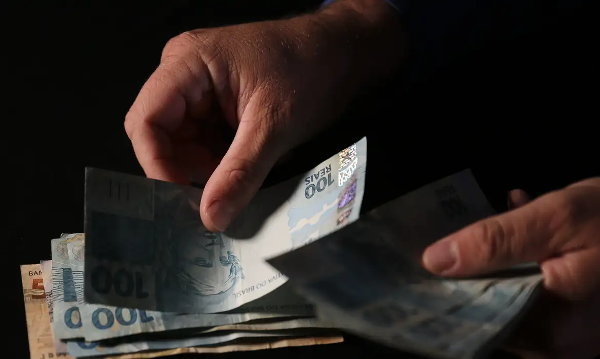 Bets começam a informar bancos sobre R$ 1,3 bilhão a devolver e ressarcimento a apostadores começa nesta sexta-feira