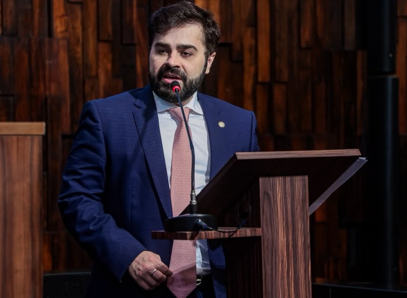 Vinicius Cozzolino